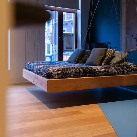 The Hide Aparthotel 4*