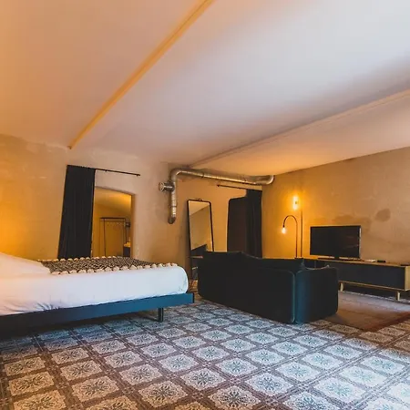 The Hide 3* Gent