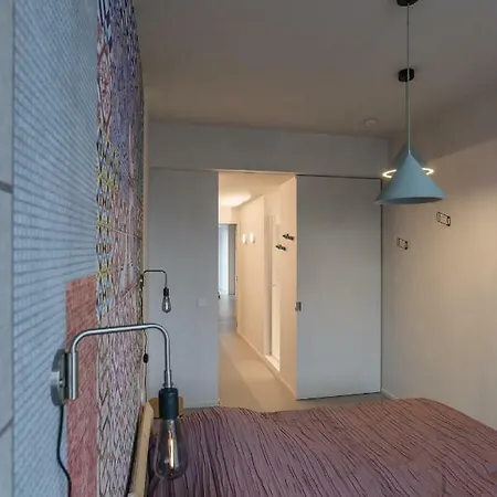 The Hide 4* Gent