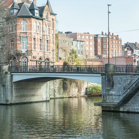 Aparthotel The Hide 4*