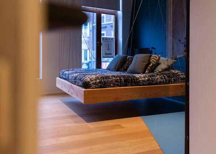 The Hide Aparthotel 4*