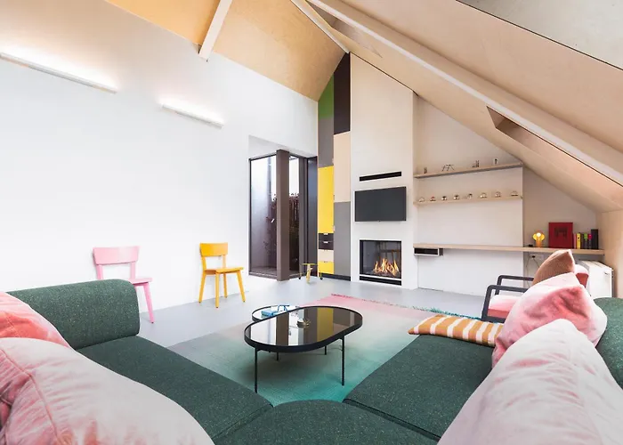 The Hide Apart-hotel