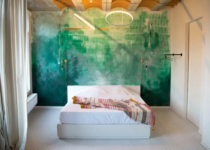 The Hide Apart-hotel 4*