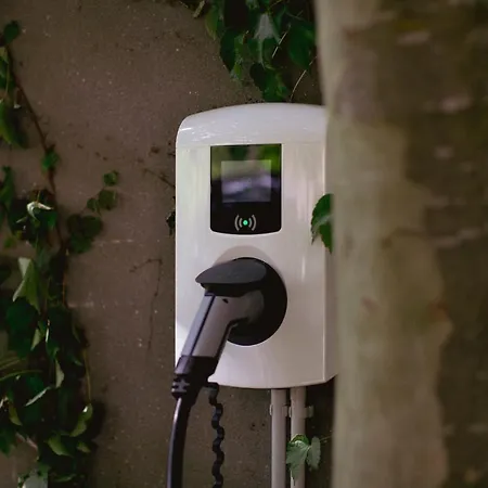 The Hide Apart-hotel