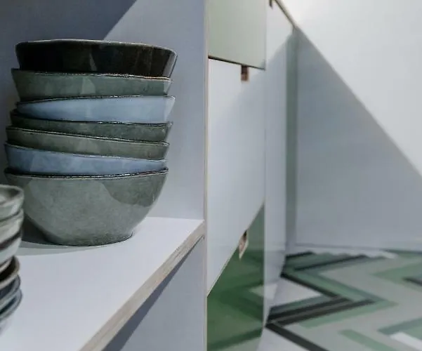 Апарт-отель The Hide Гент