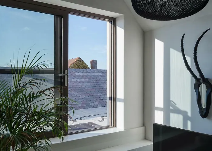 The Hide Апарт-отель 4*